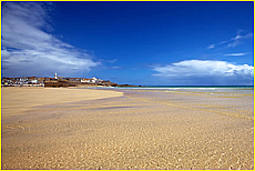 Cornwall Tourism Magazine - Beaches in Cornwall - Harbour Beach - St Ives.